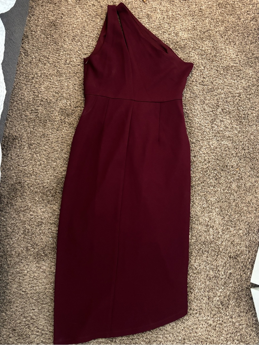 Lulu's One-Shoulder Midi Dress in Burgundy Wine